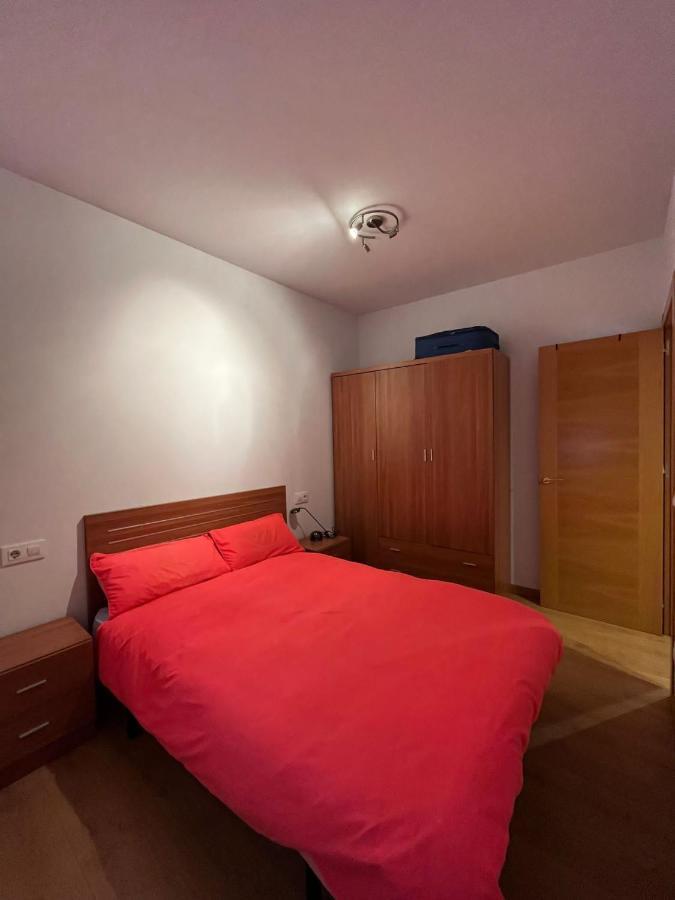Apartamentosarturo Llanes Laplaza 2ºc المظهر الخارجي الصورة