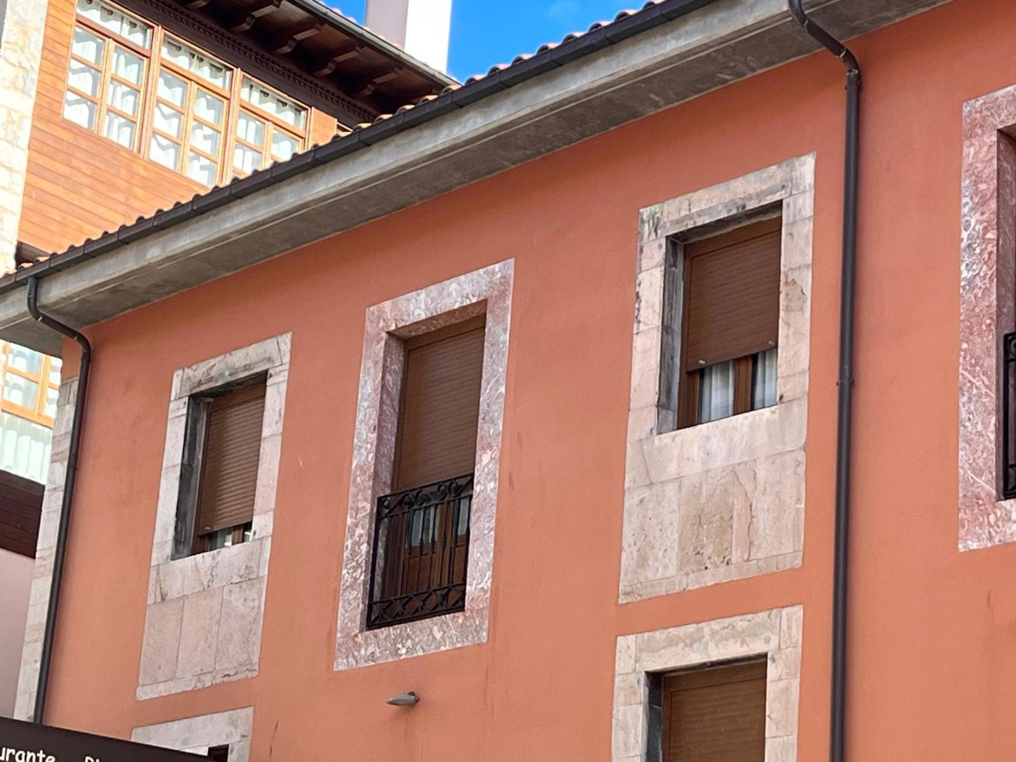 Apartamentosarturo Llanes Laplaza 2ºc المظهر الخارجي الصورة